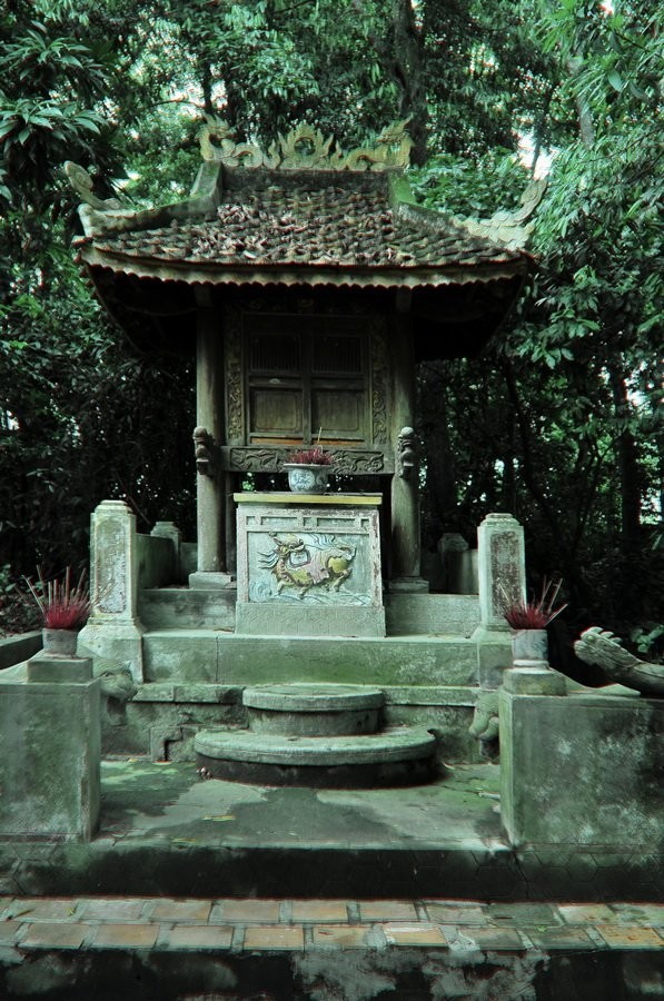 Miếu thờ Thần linh, Đền Tam Lang, Hà Tĩnh.